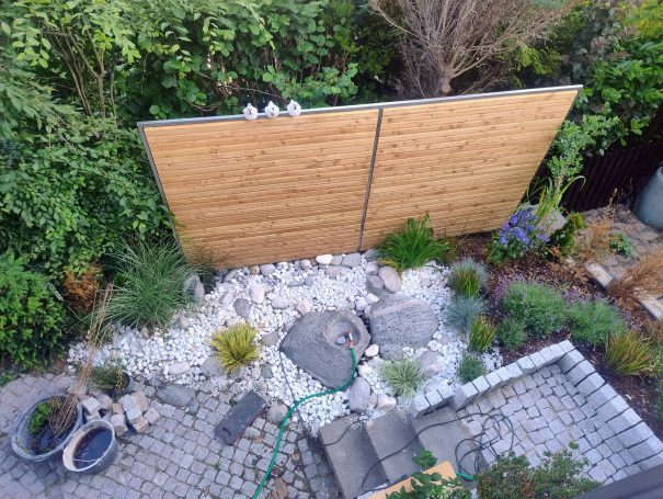 Rhobussichtschutz eingefasst in einen Edelstahlrahmen